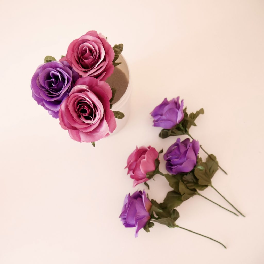 jak zrobić flower box ze sztucznych kwiatów diy